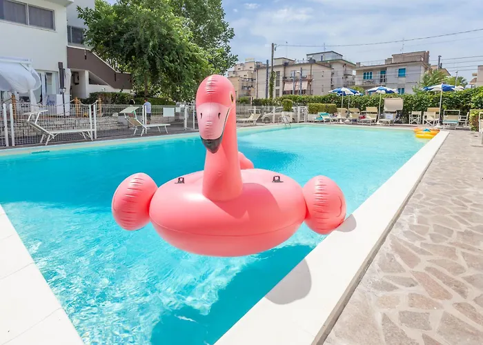 Hotel Oceanic - Family 3*