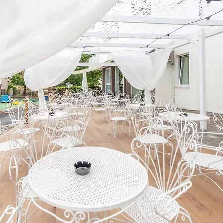 Oceanic 3* リミニ